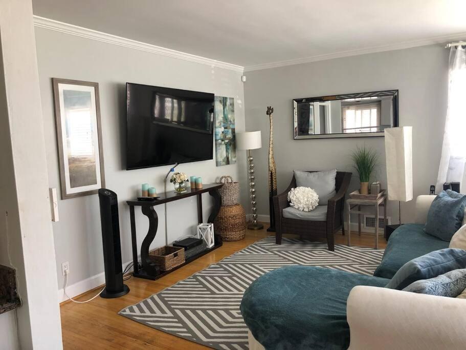 Incredible Angeles With Amazing Ocean Views Los Ángeles